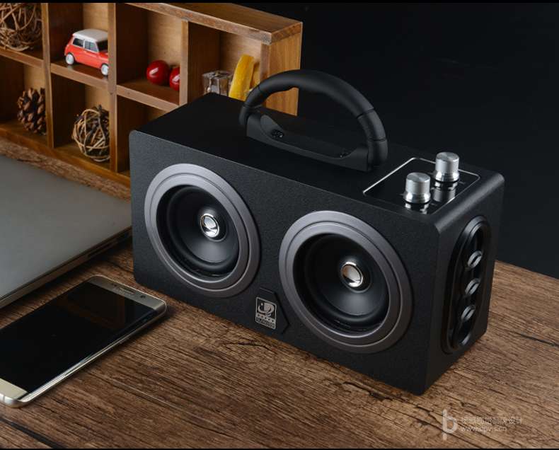 標派視覺服務內容包括，VI設計、商標（標志LOGO）設計、畫冊設計、包裝設計、海報設計、展覽展會策劃設計、網站建設、推廣，網店裝修，企業宣傳PPT,視頻制作，品牌整合等服務。集設計、策劃、印刷、制作、推廣等廣告服務于一體，一站式滿足企業的品牌建設需求0755-27390983